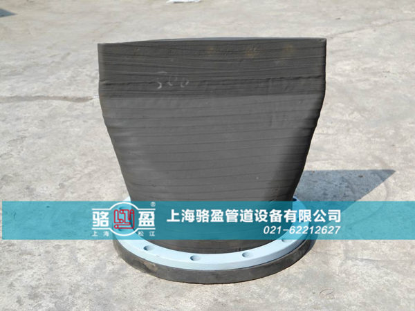 具體分析<a href=http://m.xajinch.com/ target=_blank class=infotextkey><a href=http://m.xajinch.com target=_blank class=infotextkey>法蘭式鴨嘴閥</a></a>的特點