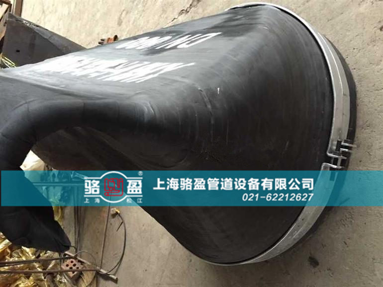 彎嘴法蘭式<a href=http://m.xajinch.com/ target=_blank class=infotextkey><a href=http://m.xajinch.com target=_blank class=infotextkey>鴨嘴閥</a></a>結構圖