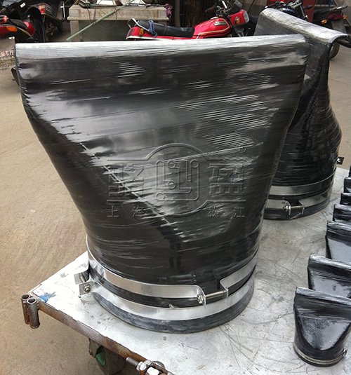 浙江省金華蘭溪市鴨嘴閥等待發(fā)貨